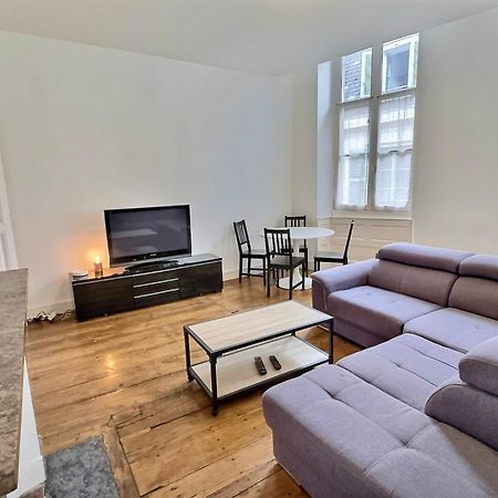 Apartamento Wonderhost, Superbes Volumes Et Charme De L'Ancien Pau Exterior foto